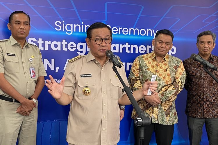 AA1KPYuQ